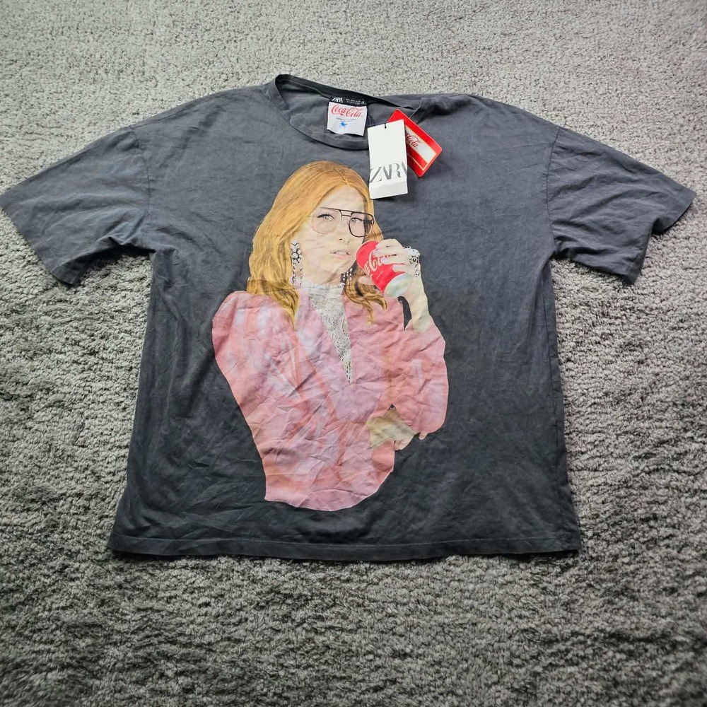 Zara Coca-Cola Graphic T-Shirt Gray Woman Drinking Coke Pearls Large NWT